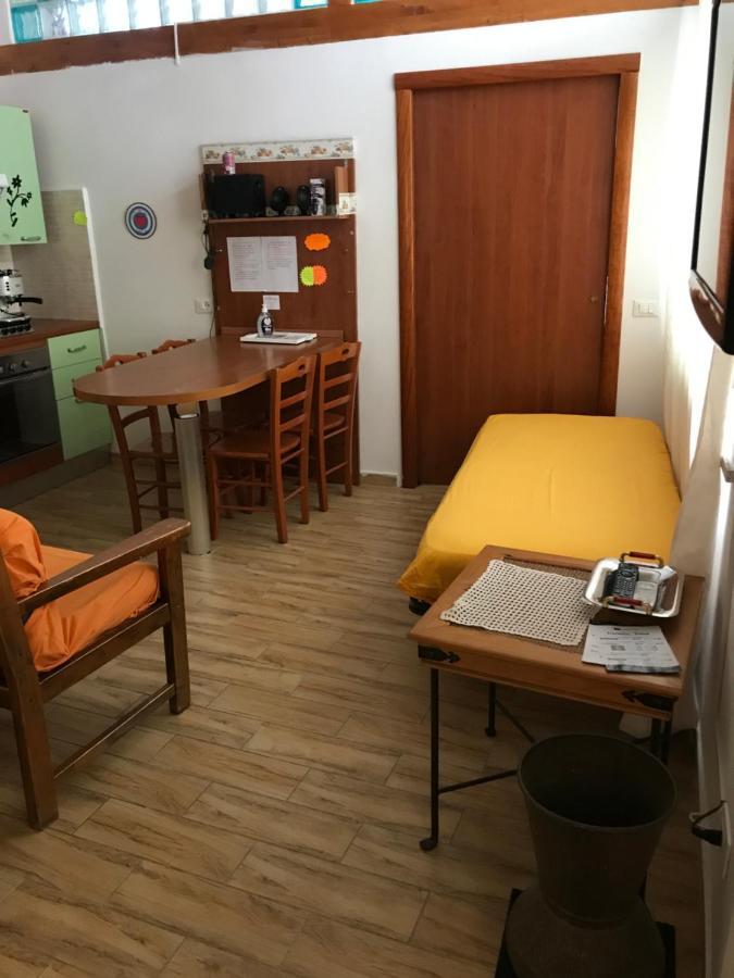 Nido D'Amore A Terracina Buitenkant foto