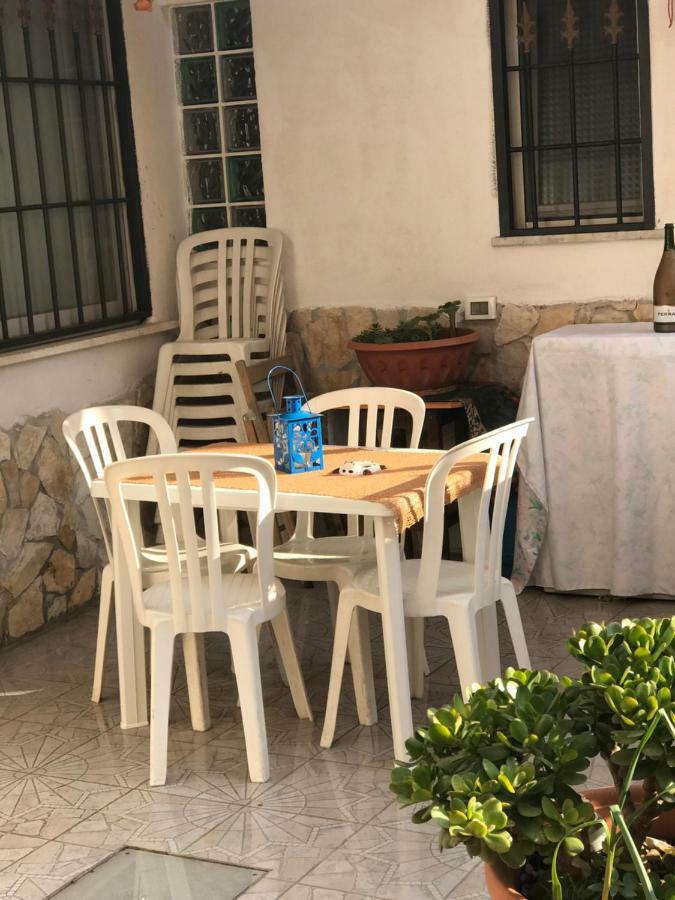 Nido D'Amore A Terracina Buitenkant foto